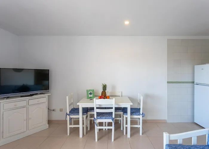 Es Dolc Apartments By Youroom